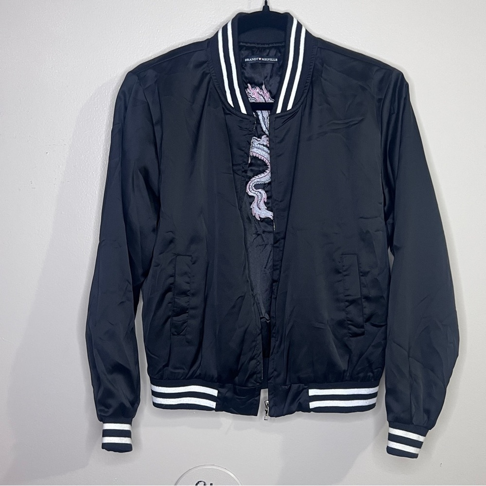 brandy melville black & white silky dragon bomber jacket size osfm xs/s